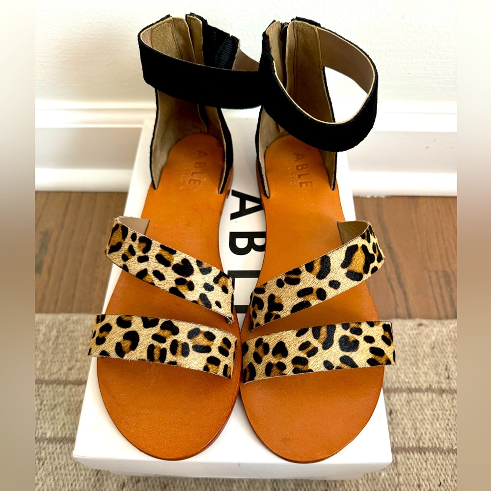 Women’s Leopard Print Ankle Strap Sandals - Black & Tan
